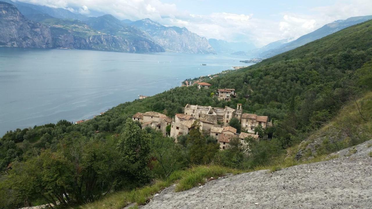 Appartamento Soldo Castelletto Di Brenzone Luaran gambar