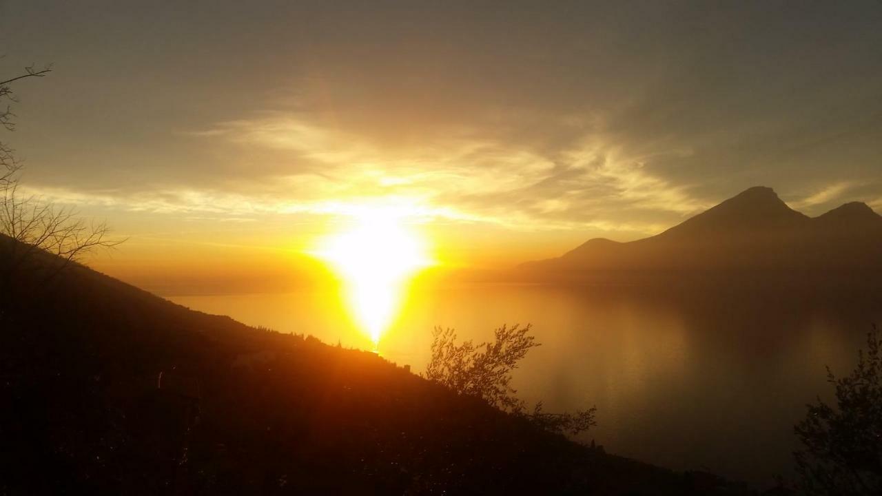 Appartamento Soldo Castelletto Di Brenzone Luaran gambar